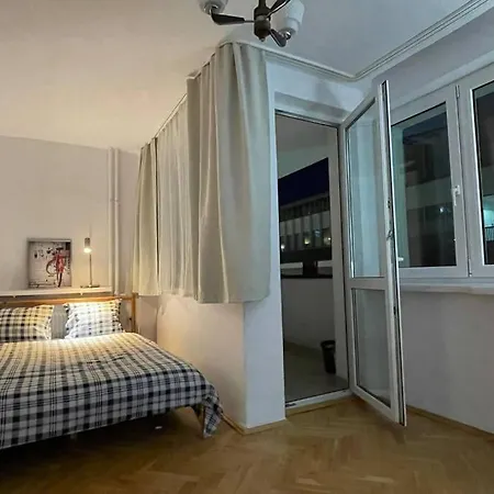 Super Sawa 2 Metro Wifi 500 Mbs Tv'50 Netflix Hbo Appletv+ * Warsaw