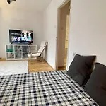 Super Sawa 2 Metro Wifi 500 Mbs Tv'50 Netflix Hbo Appletv+ Apartman *